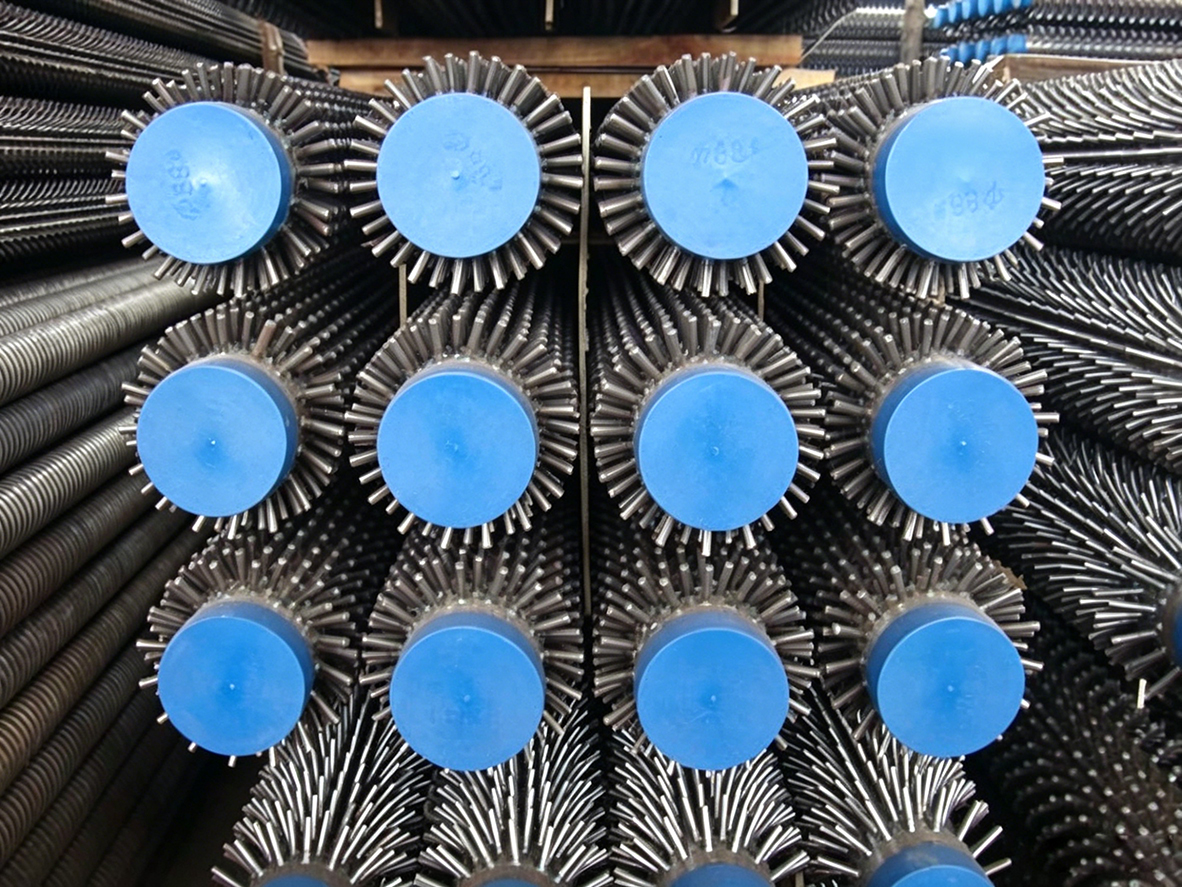 Studded Tube
