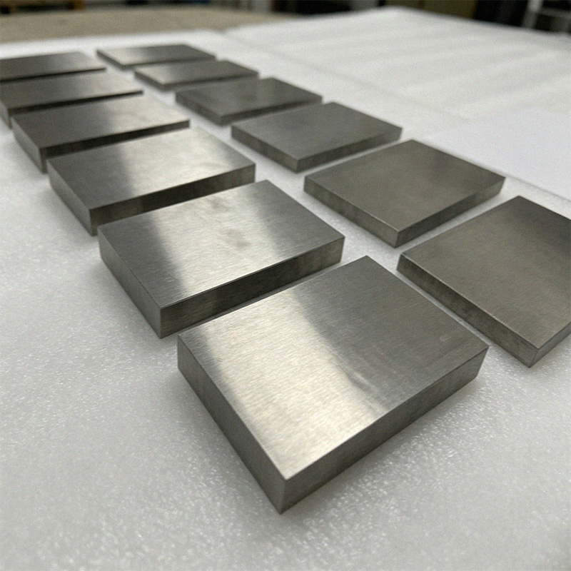 Cast Superalloy
